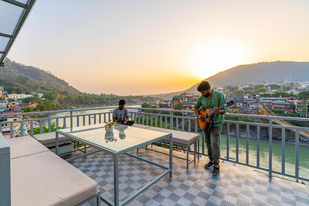Madpackers Rishikesh Laxman Jhula Vandrarhem Exteriör bild