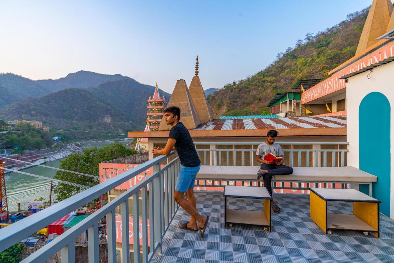 Madpackers Rishikesh Laxman Jhula Vandrarhem Exteriör bild